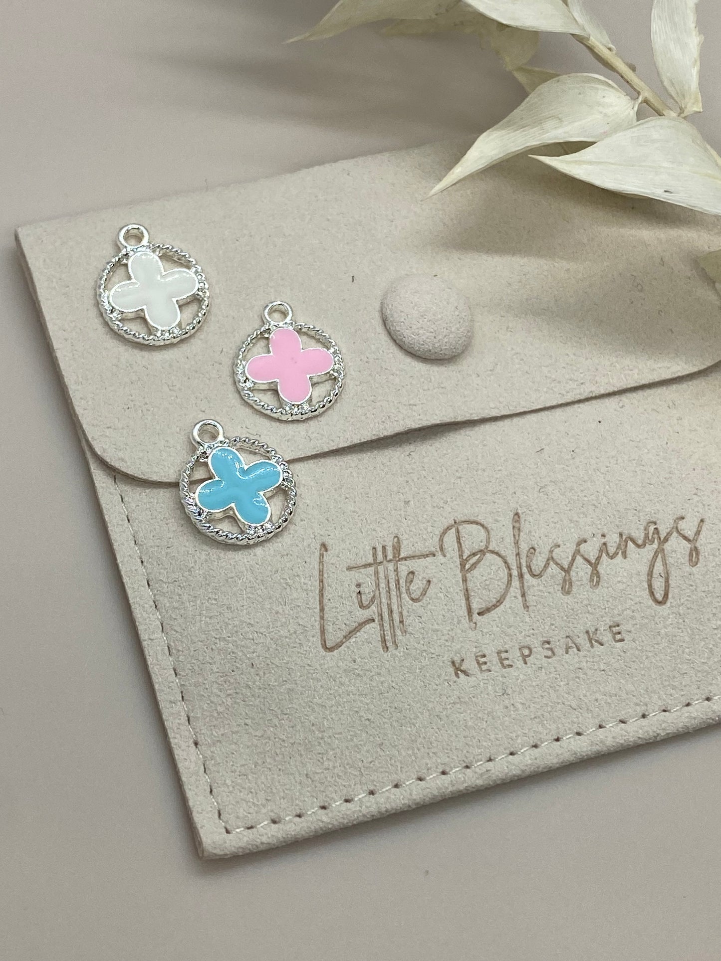 SILVER CLOVER CHARM