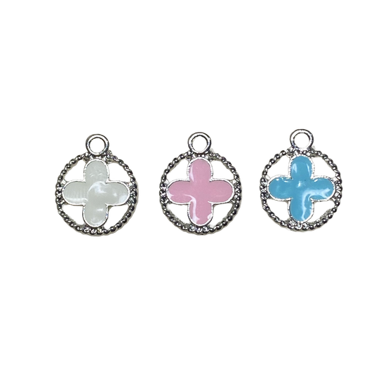 SILVER CLOVER CHARM
