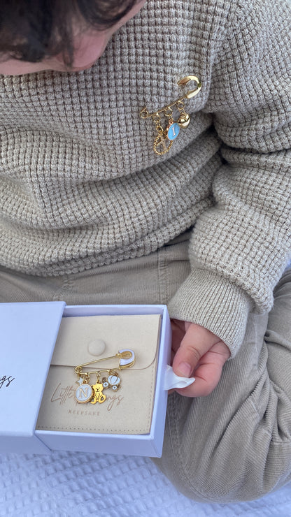 ENAMEL WHITE / GOLD INITIAL CHARM