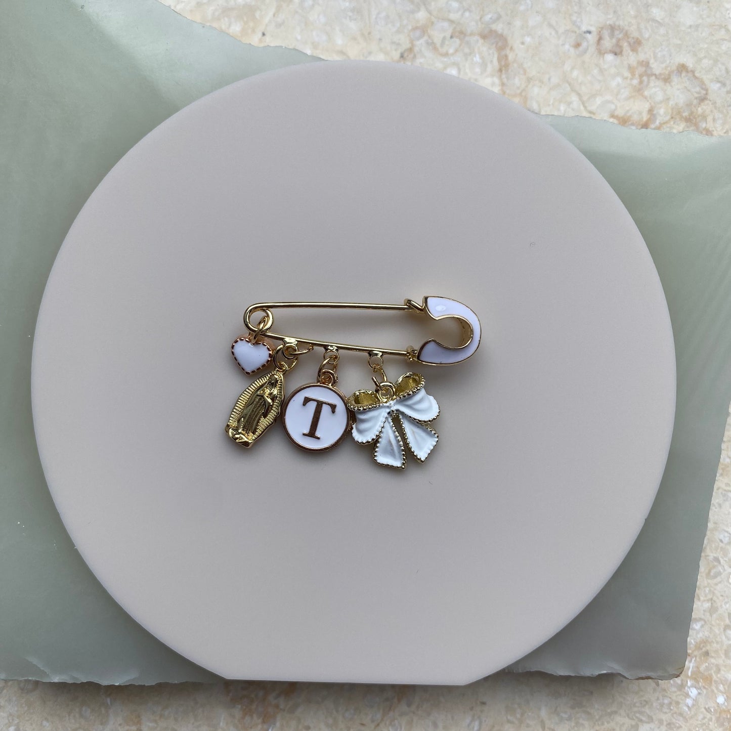 ENAMEL WHITE / GOLD INITIAL CHARM